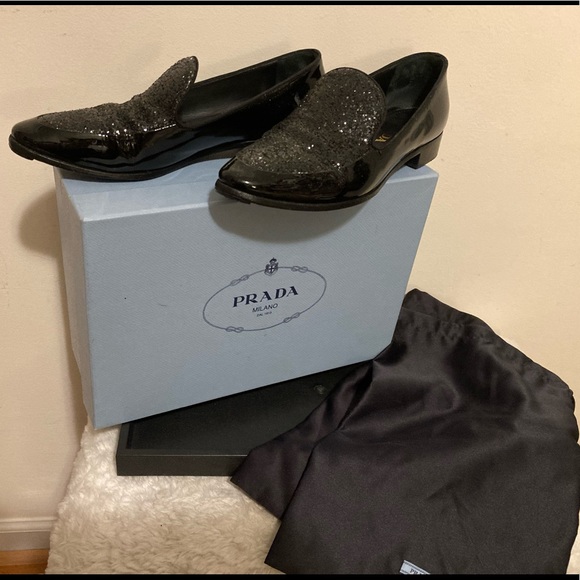 Auth. Prada Black Shiny Leather with Stones Flats - Picture 1 of 14